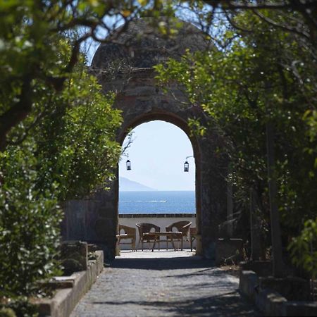 La Poetica In Villa Eldorado Procida Exteriér fotografie