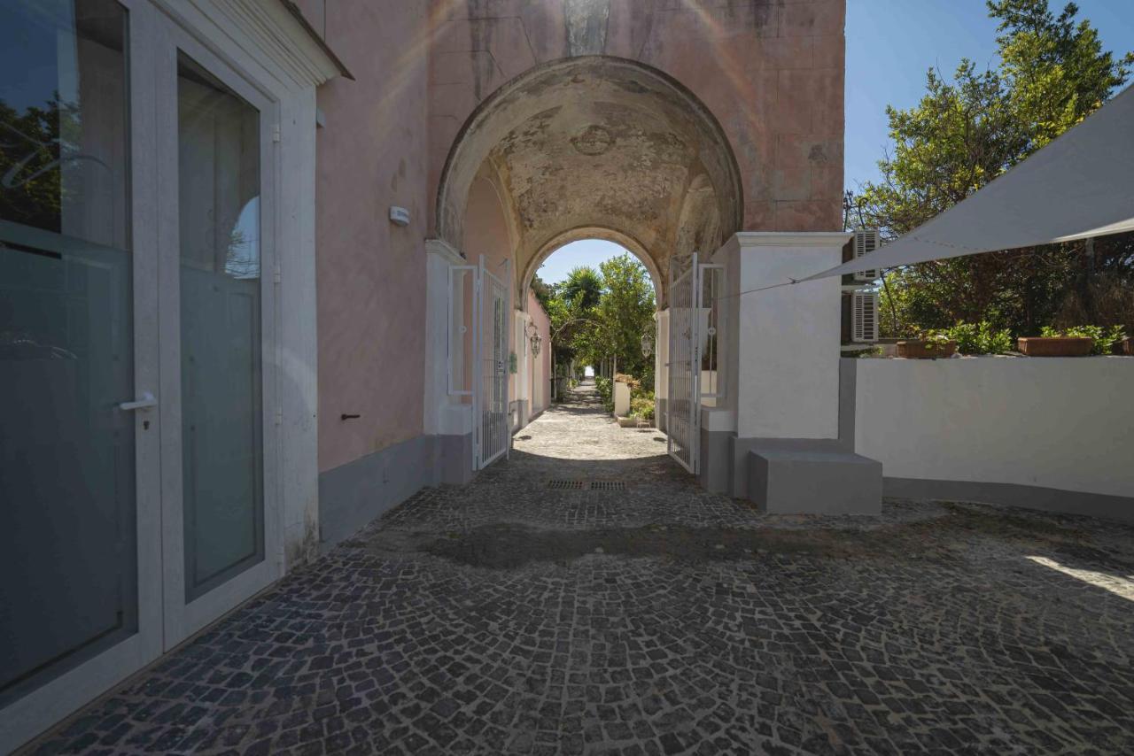 La Poetica In Villa Eldorado Procida Exteriér fotografie
