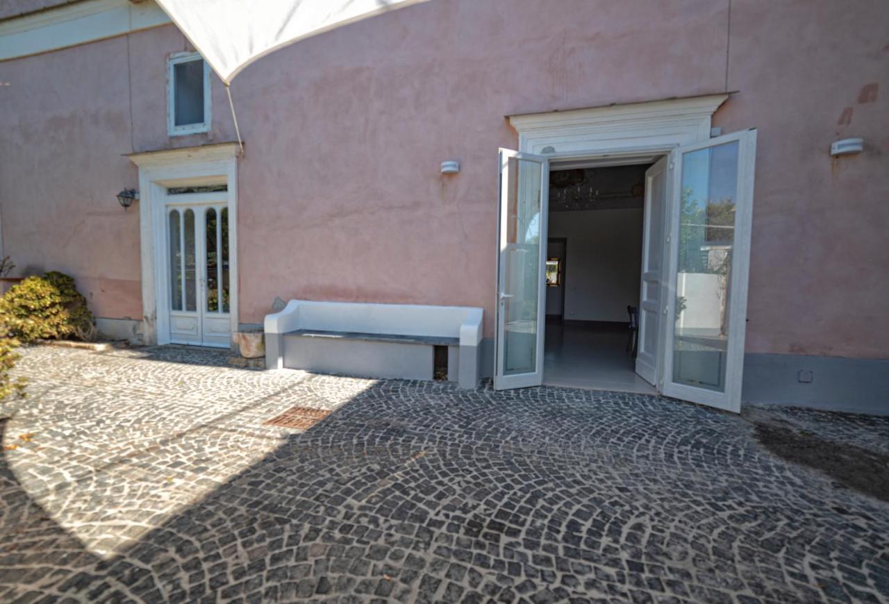 La Poetica In Villa Eldorado Procida Exteriér fotografie
